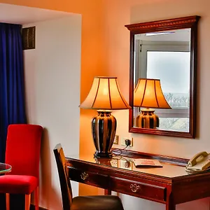 4* Szálloda Maldron Merrion Road
